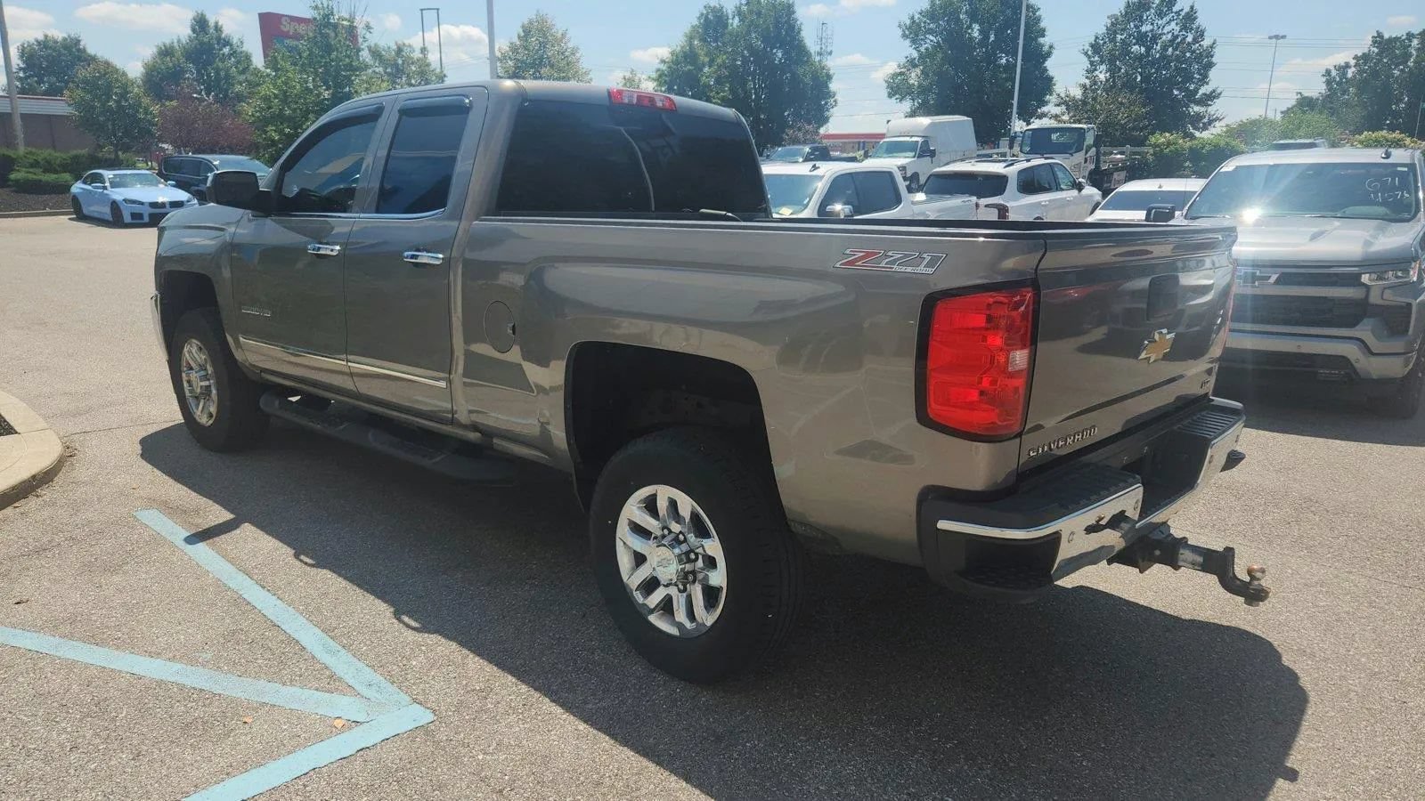 Used 2017 Chevrolet Silverado 2500 LTZ w/ LTZ Plus Package AWD/4WD image 5