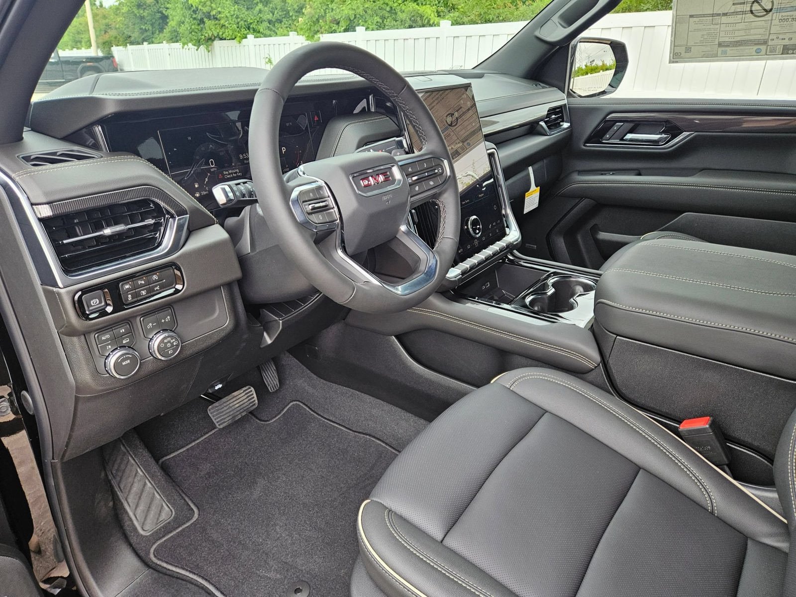 New 2026 GMC Yukon Elevation AWD/4WD image 10