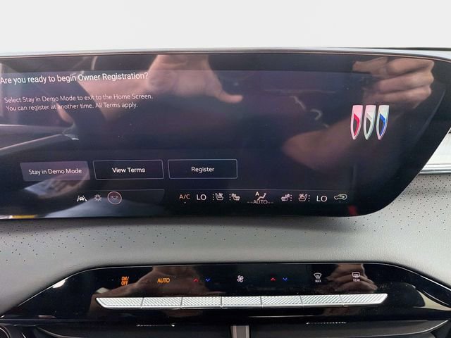 New 2026 Buick Enclave Avenir w/ Super Cruise Package image 23