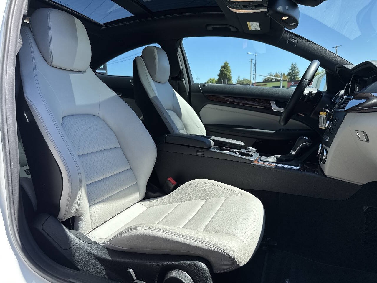 Used 2013 Mercedes-Benz C 250 Coupe image 18