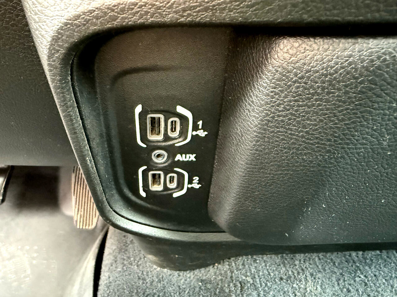 Used 2019 RAM 2500 Big Horn w/ Protection Group image 12