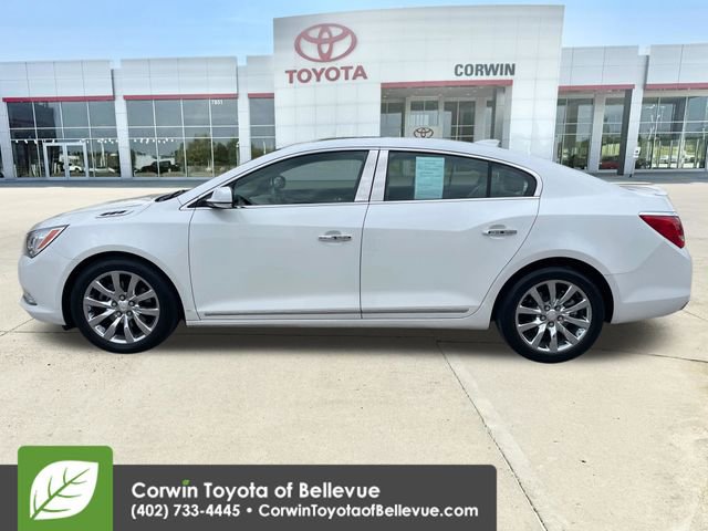 Used 2016 Buick LaCrosse Leather w/ Experience Buick Package FWD image 2