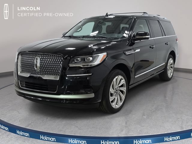 Certified 2024 Lincoln Navigator Reserve AWD/4WD image 1