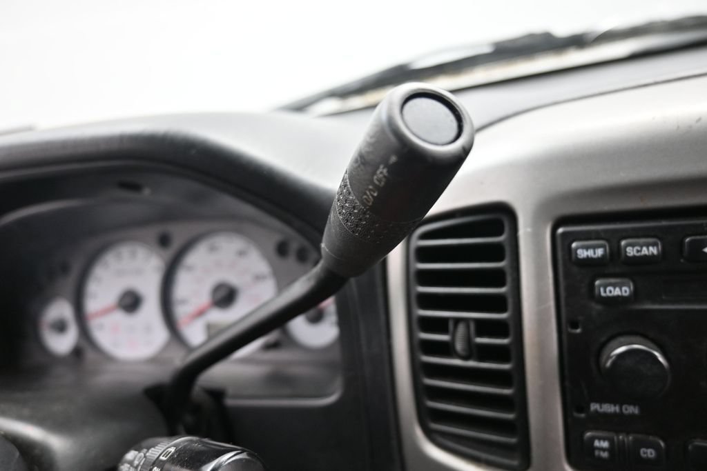 Used 2003 Ford Escape Limited FWD image 19