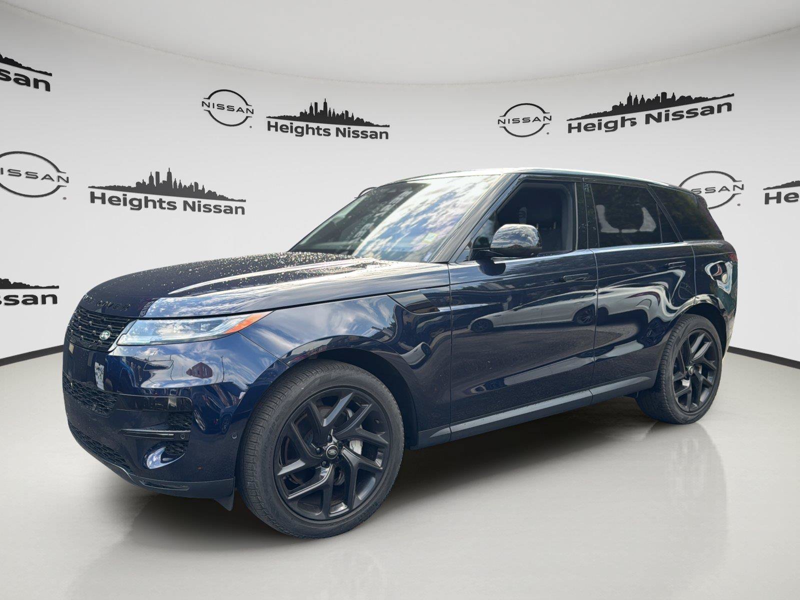 Used 2023 Land Rover Range Rover Sport SE AWD/4WD image 12