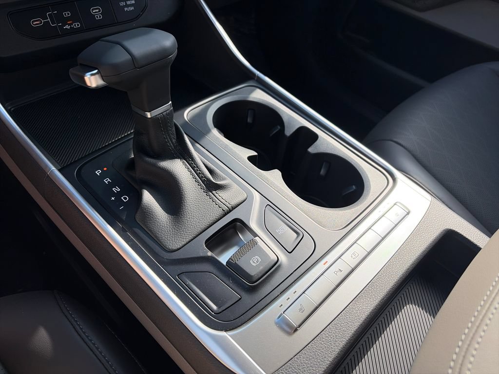 New 2027 Kia Carnival FWD image 22