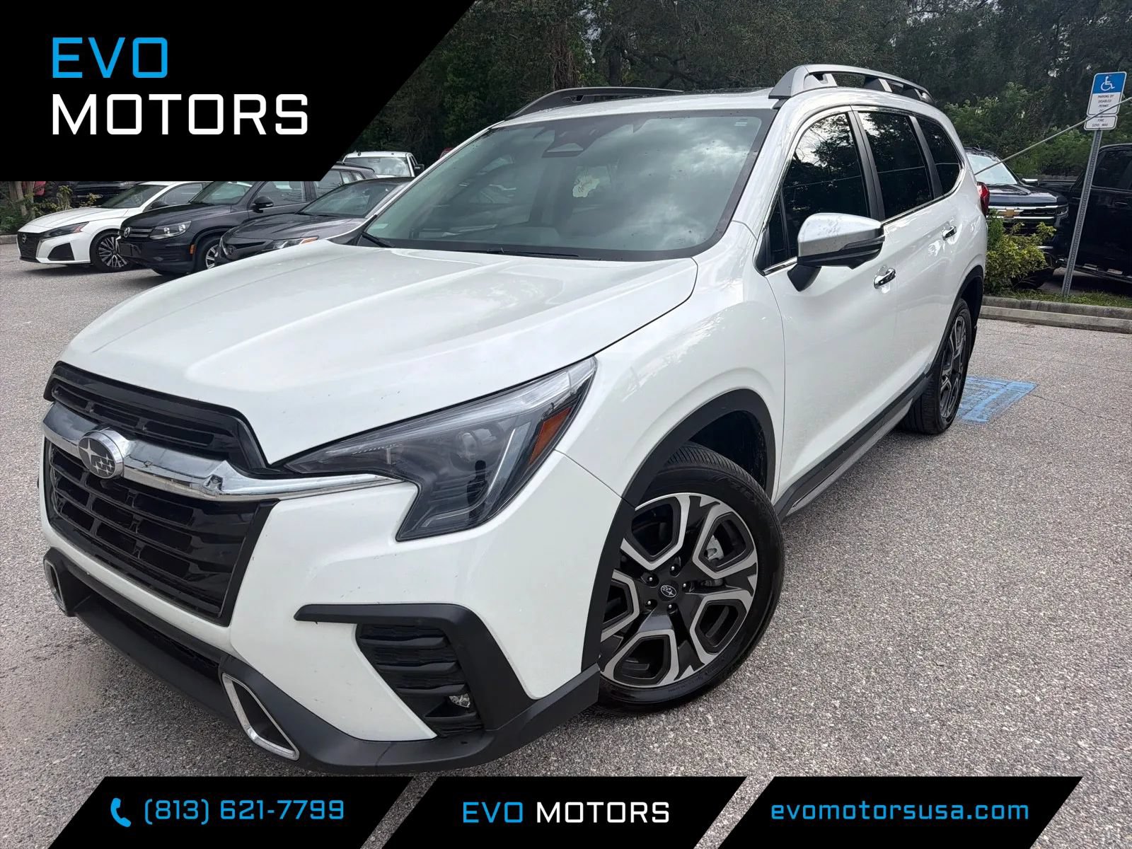 Used 2023 Subaru Ascent Touring AWD/4WD image 1