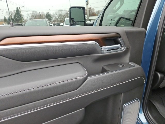 New 2026 GMC Sierra 2500 Denali w/ Technology Package image 17