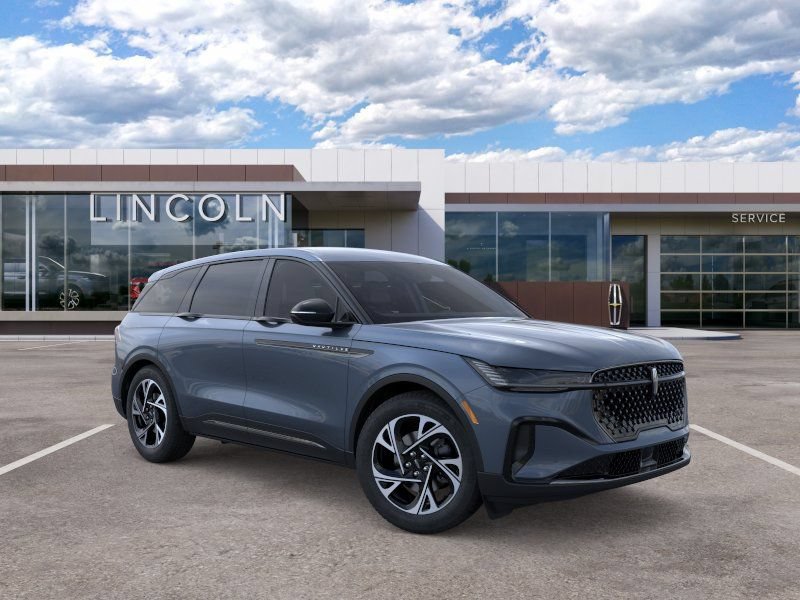 New 2026 Lincoln Nautilus Premier w/ Jet Appearance Package AWD/4WD image 7
