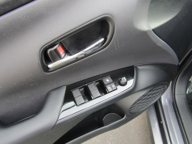 Used 2021 Toyota Prius XLE image 15