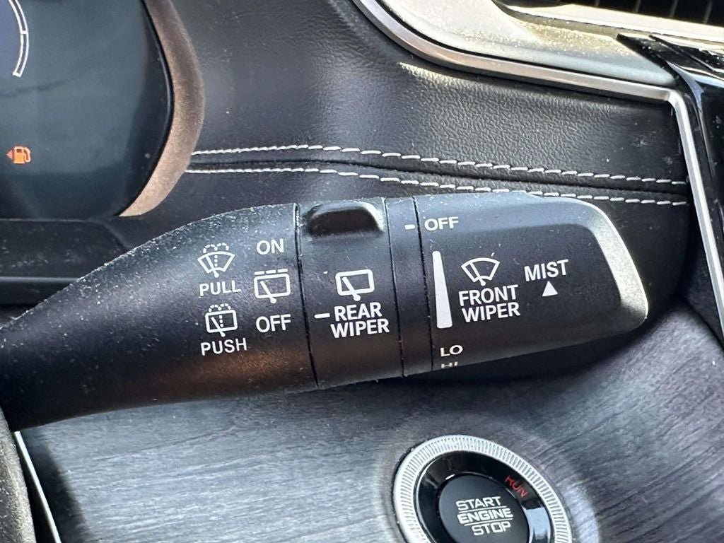 Used 2022 Jeep Grand Cherokee Limited AWD/4WD image 36