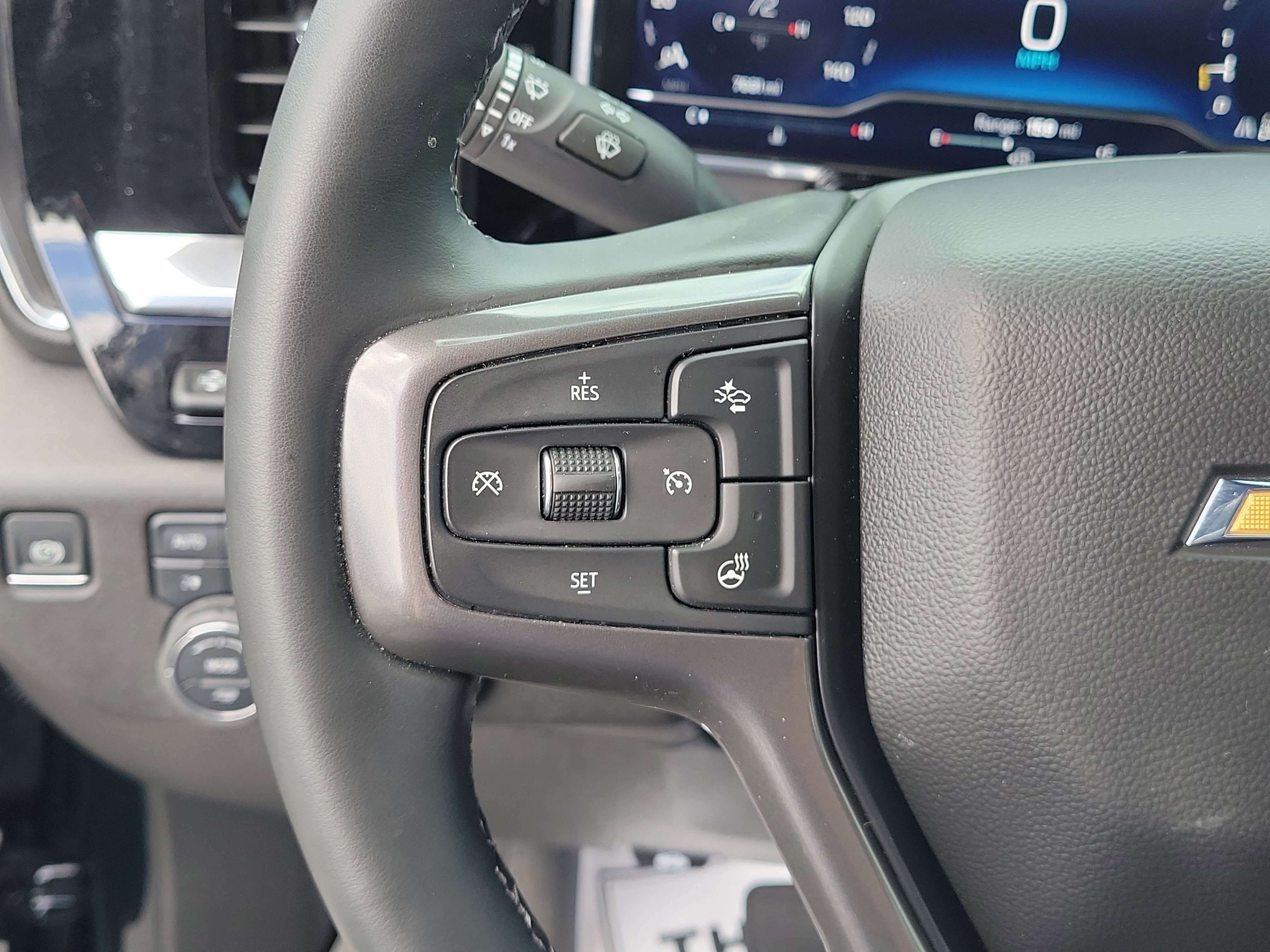 Used 2025 Chevrolet Silverado 3500 High Country w/ High Country Premium Package AWD/4WD image 23