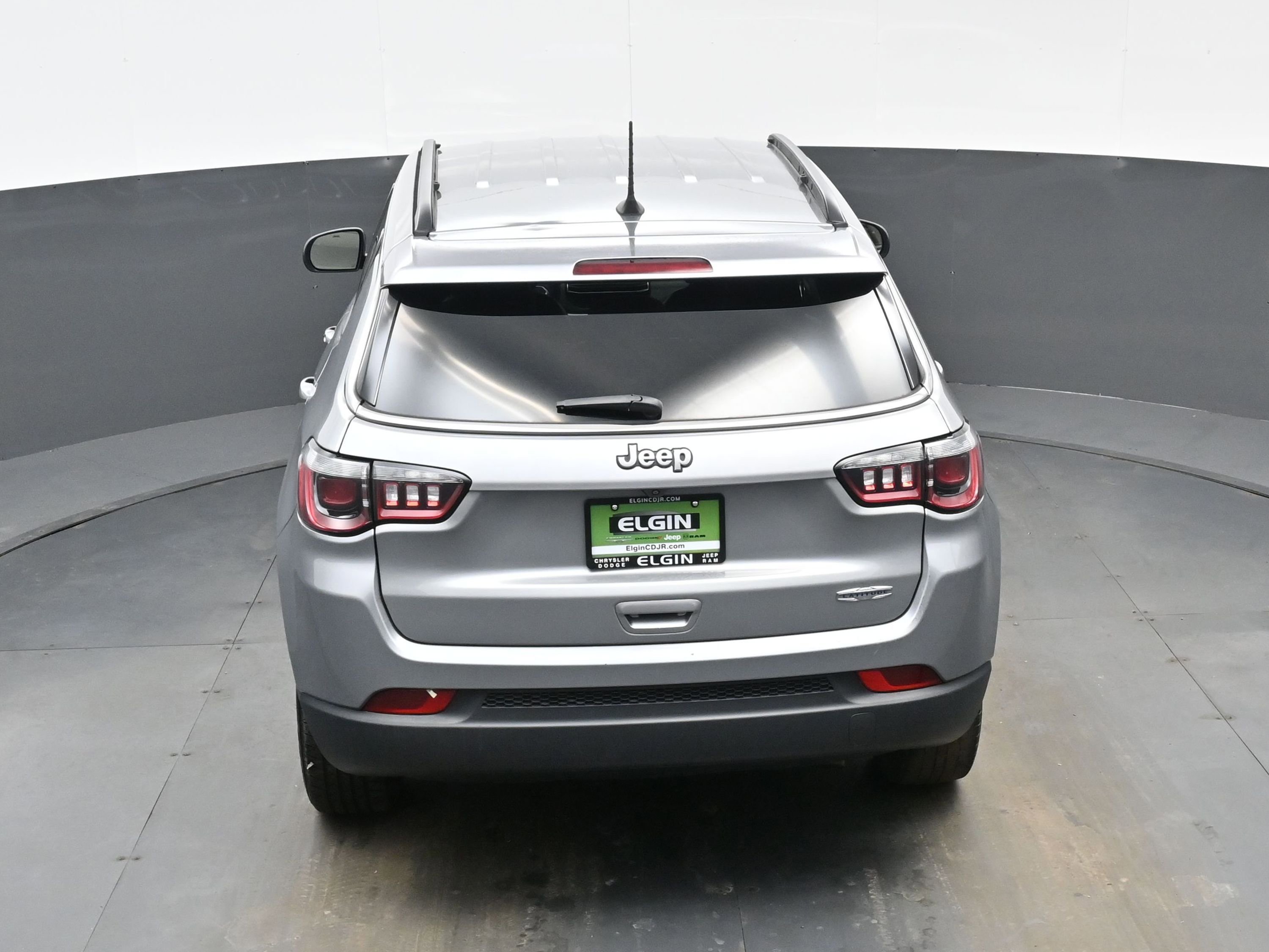 Used 2022 Jeep Compass Latitude w/ Convenience Group image 36