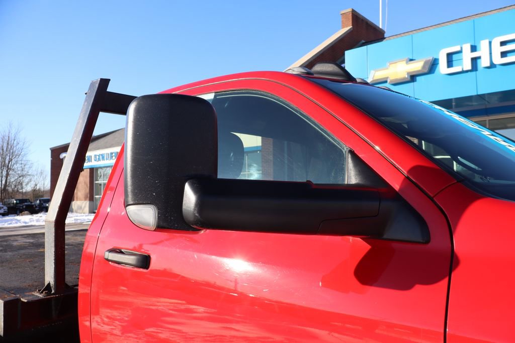 Used 2022 RAM 5500 Tradesman image 2