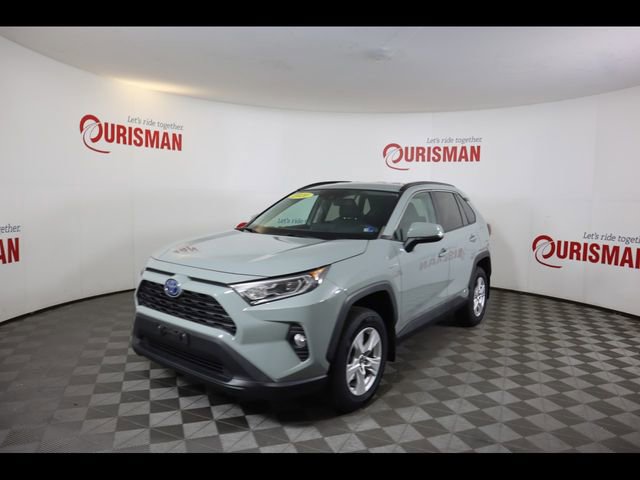 Used 2020 Toyota RAV4 XLE w/ All Weather Liner Package AWD/4WD image 3