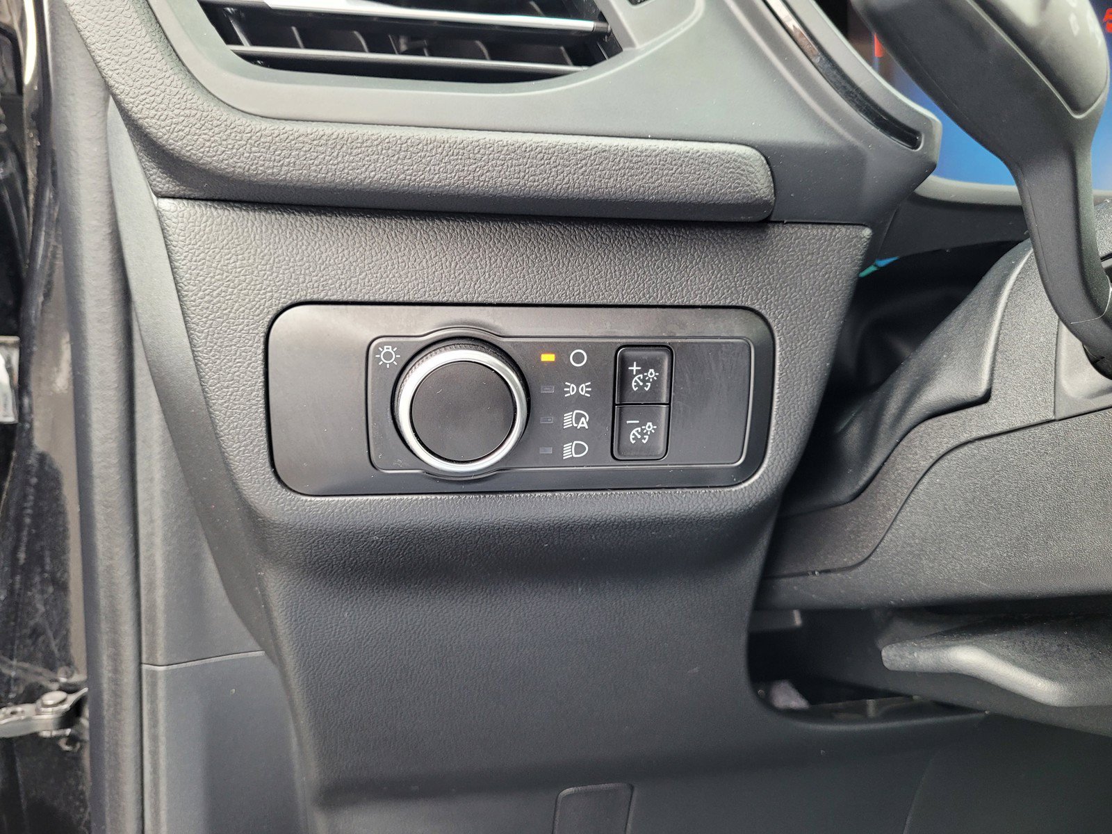 Used 2025 Ford Escape ST-Line AWD/4WD image 25