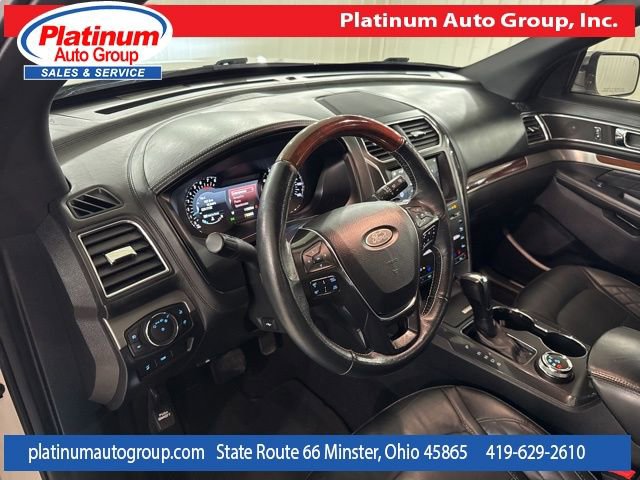 Used 2019 Ford Explorer Platinum image 13