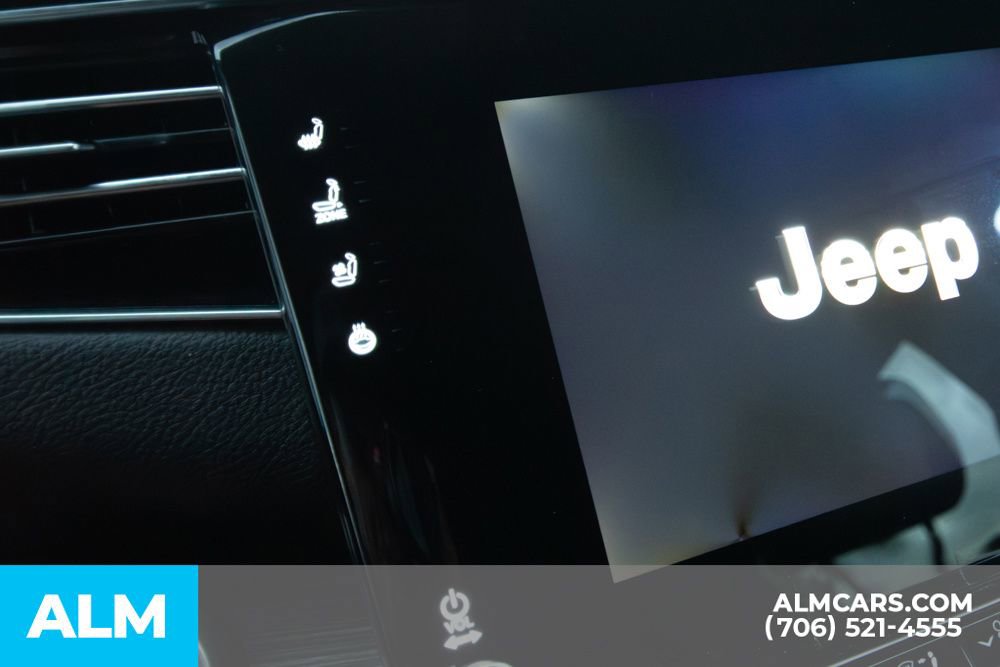 Used 2022 Jeep Wagoneer Series III w/ Premium Group I image 42