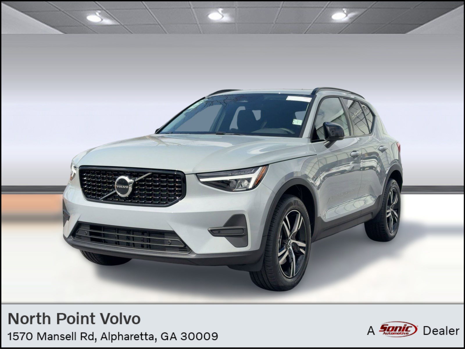 New 2026 Volvo XC40 B5 Core w/ Protection Package
