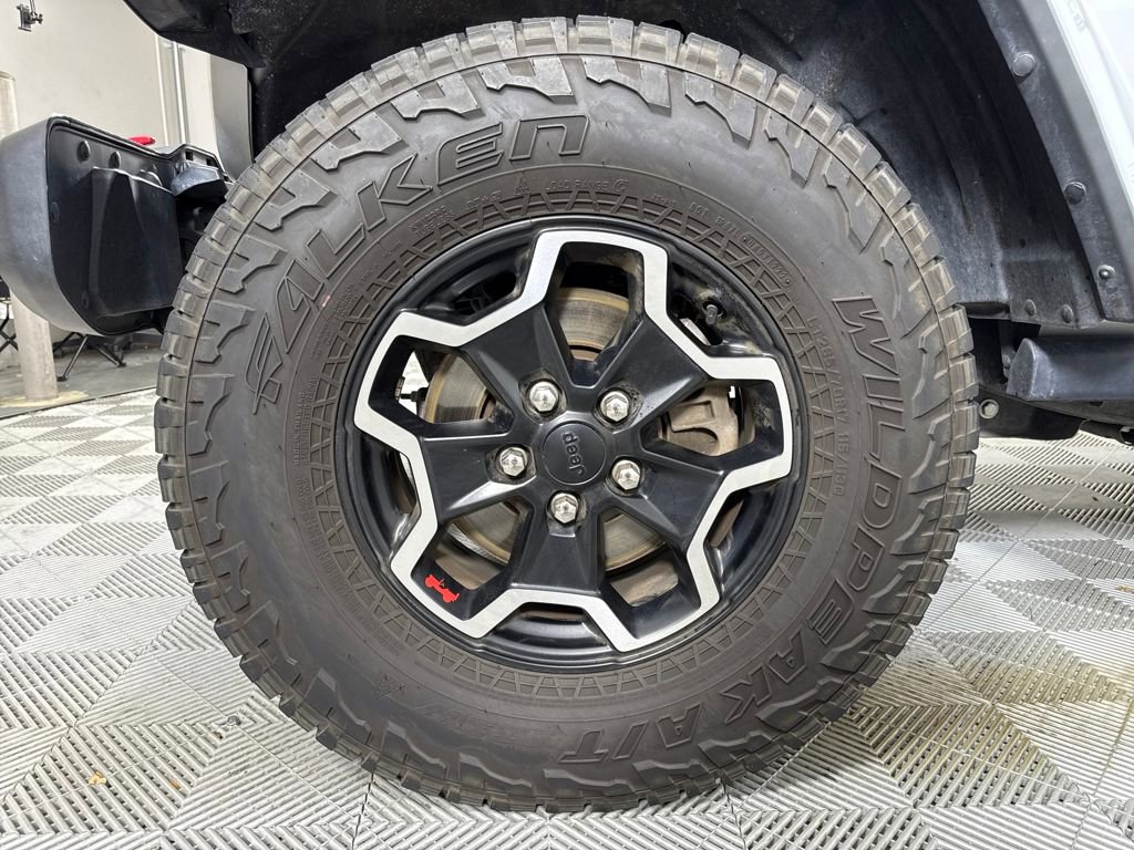 Used 2023 Jeep Gladiator Rubicon w/ Trailer Tow Package image 20