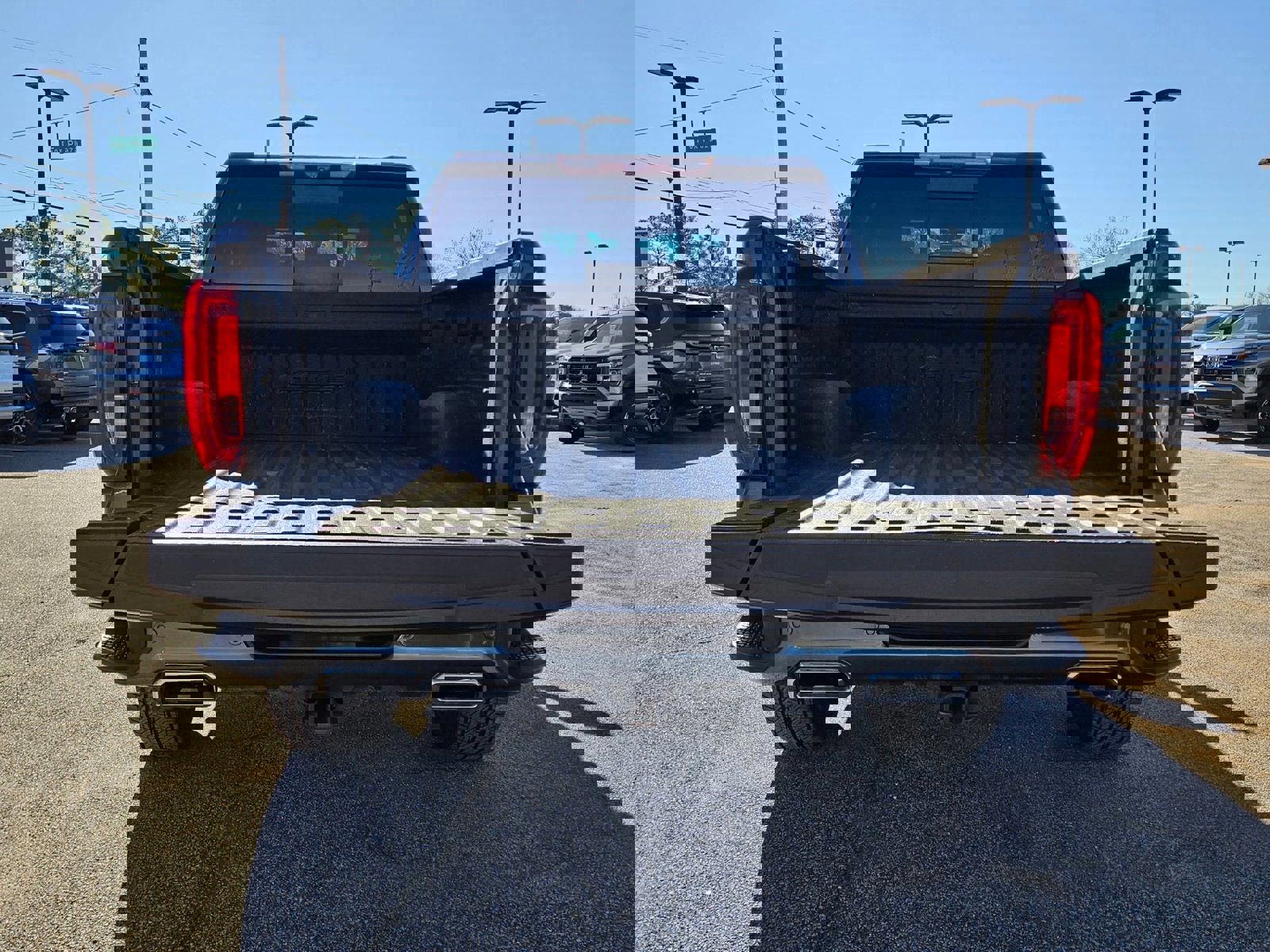 Used 2021 GMC Sierra 1500 AT4 w/ AT4 Value Package image 43