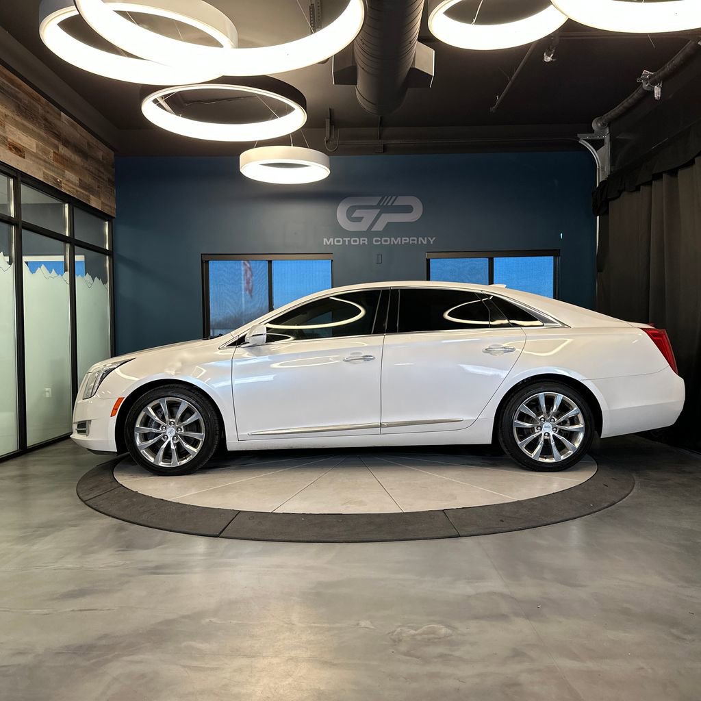 Used 2016 Cadillac XTS Premium AWD/4WD image 6