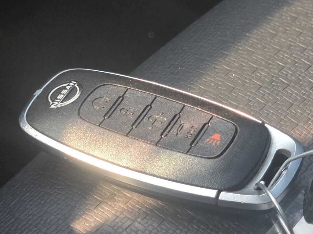 Used 2023 Nissan Rogue SV w/ SV Premium B Package AWD/4WD image 36