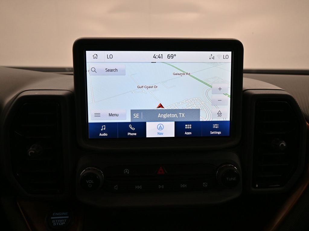 Used 2024 Ford Bronco Sport Outer Banks w/ Tech Package image 9