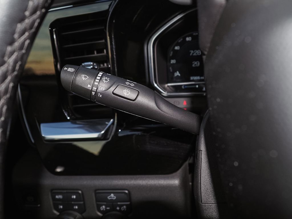 Certified 2022 Chevrolet Silverado 1500 RST image 29