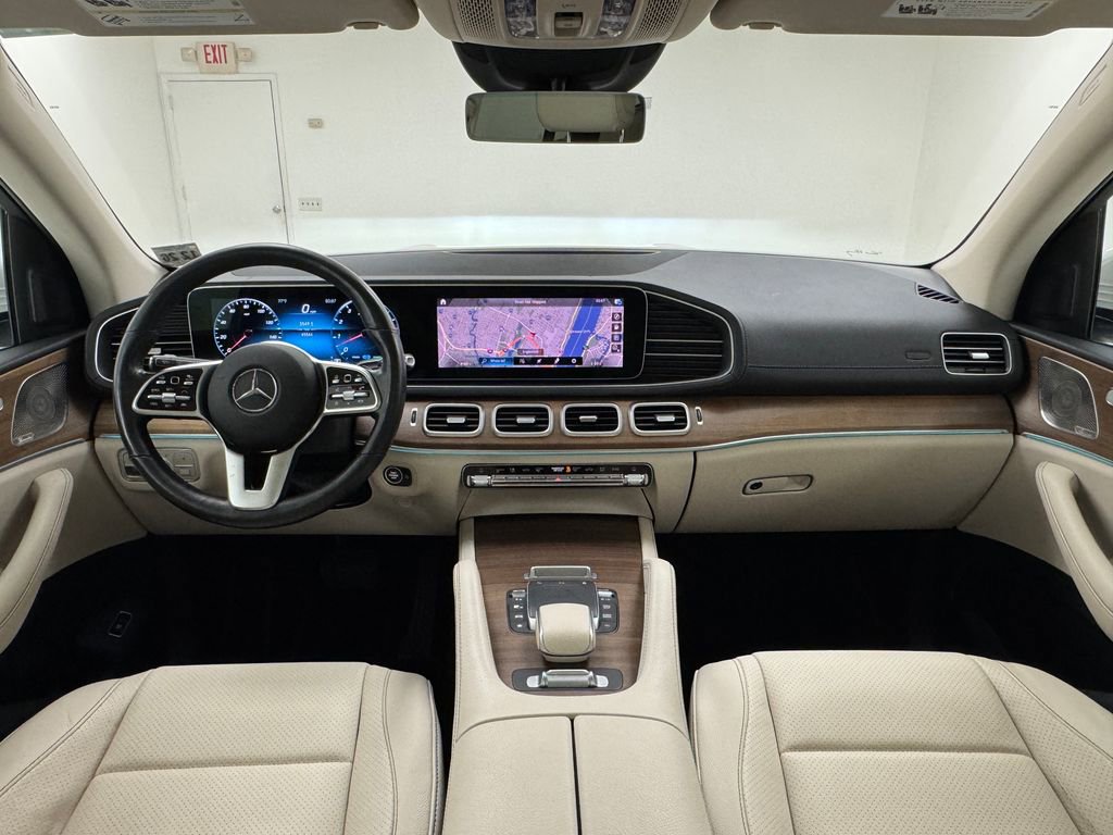 Used 2022 Mercedes-Benz GLS 450 4MATIC image 18
