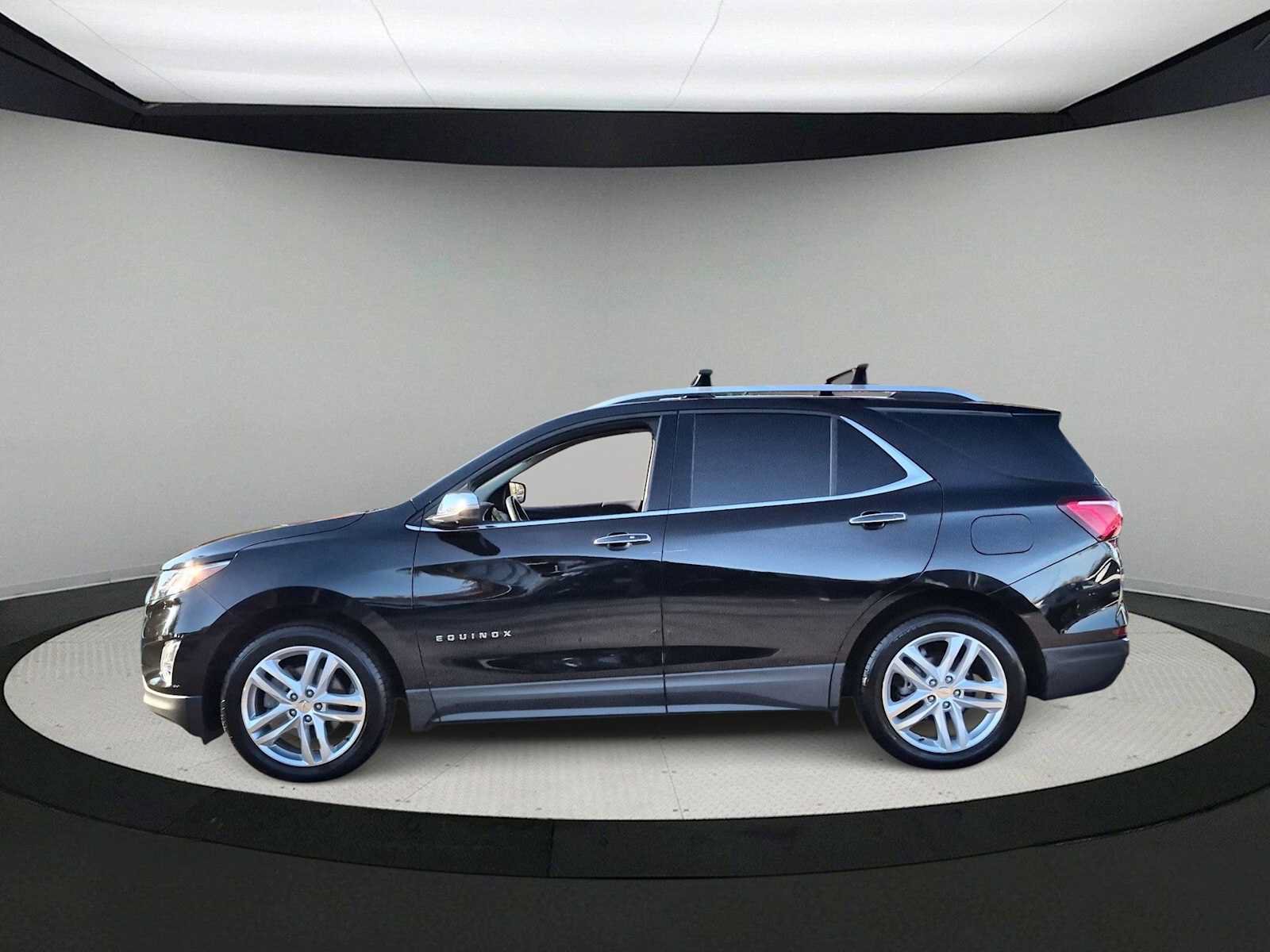 Used 2020 Chevrolet Equinox Premier AWD/4WD image 5