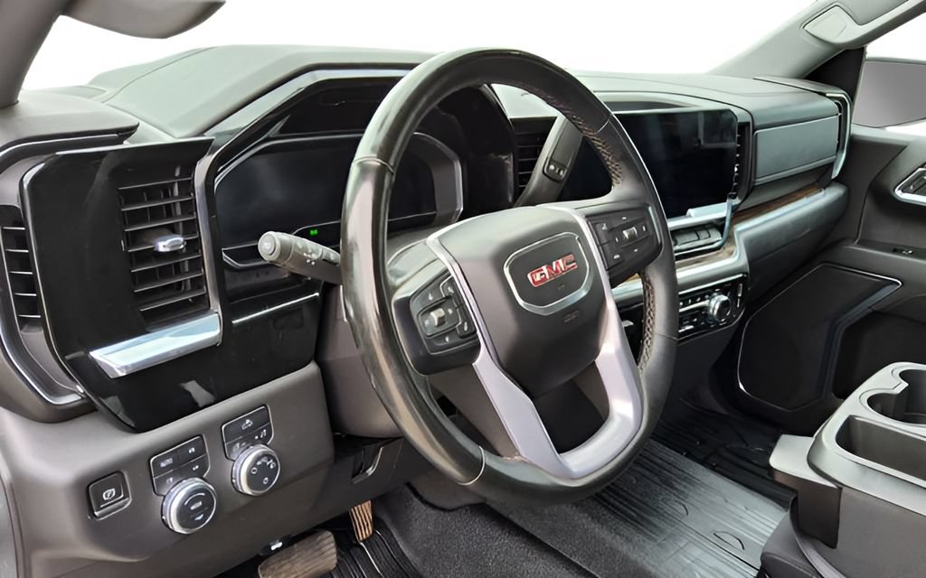 Used 2023 GMC Sierra 1500 SLE AWD/4WD image 21