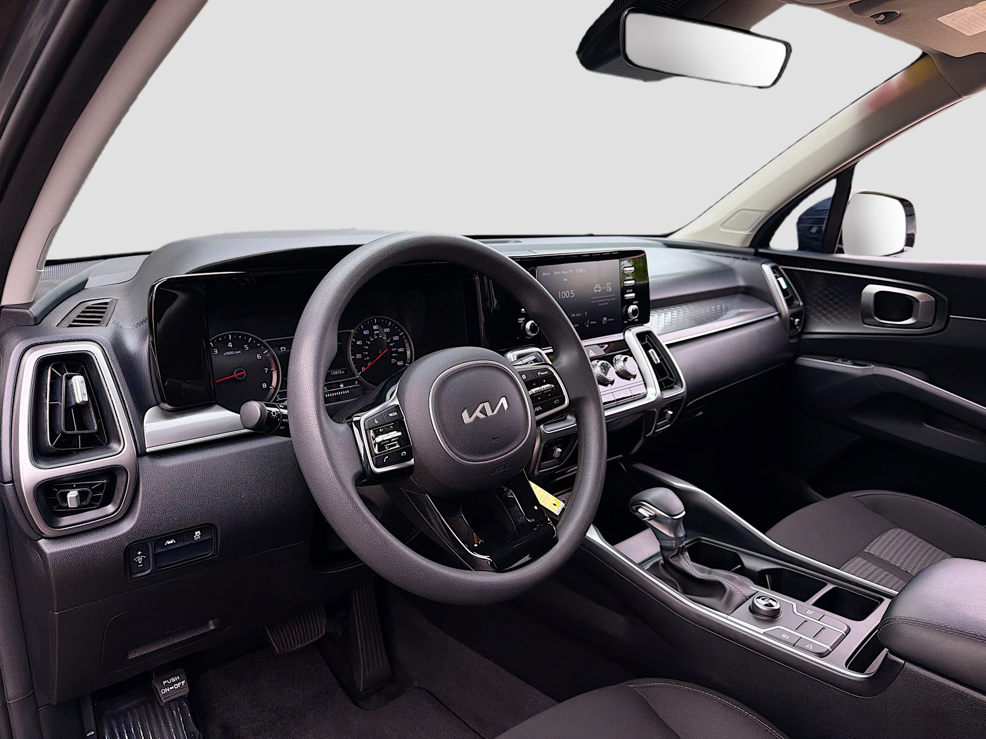 Used 2023 Kia Sorento LX FWD image 4