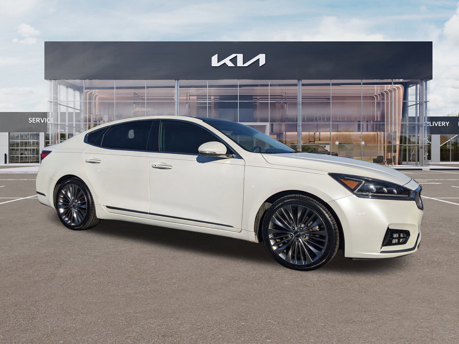 Certified 2019 Kia Cadenza Limited