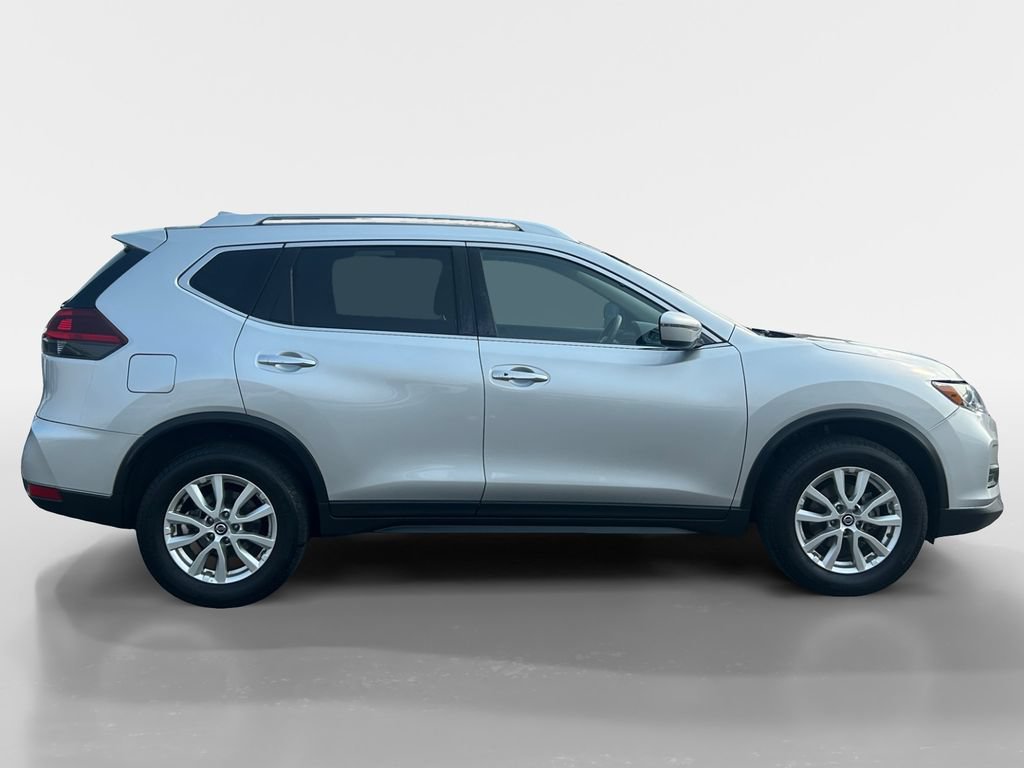 Used 2019 Nissan Rogue SV AWD/4WD image 6