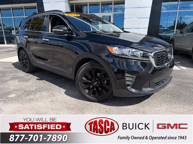 Used 2019 Kia Sorento S FWD image 2