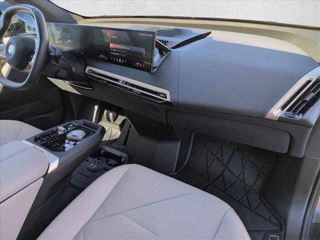 Used 2026 BMW iX xDrive60 image 23