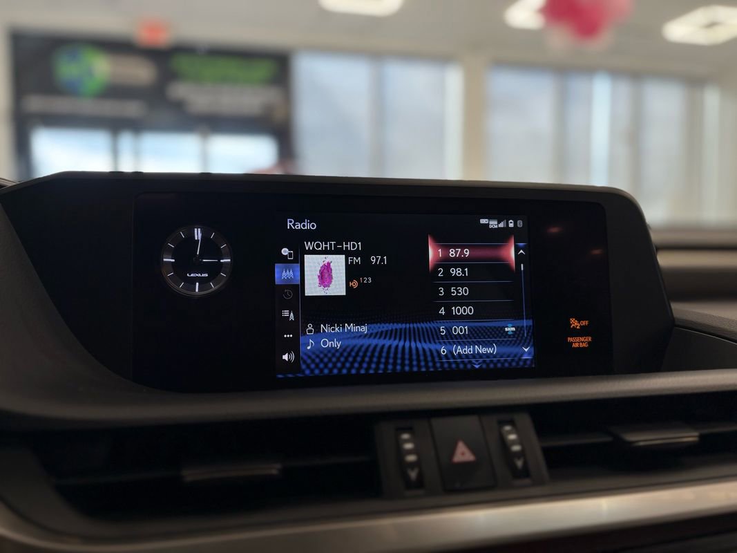 Used 2019 Lexus ES 350 F Sport image 32