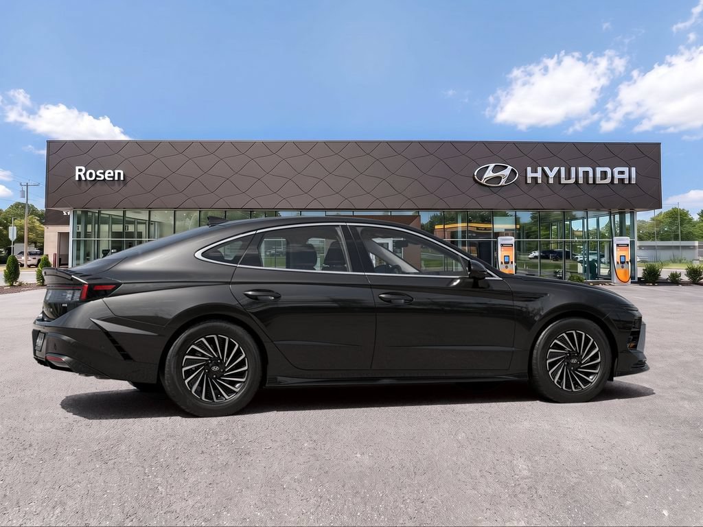 New 2026 Hyundai Sonata Limited FWD image 7