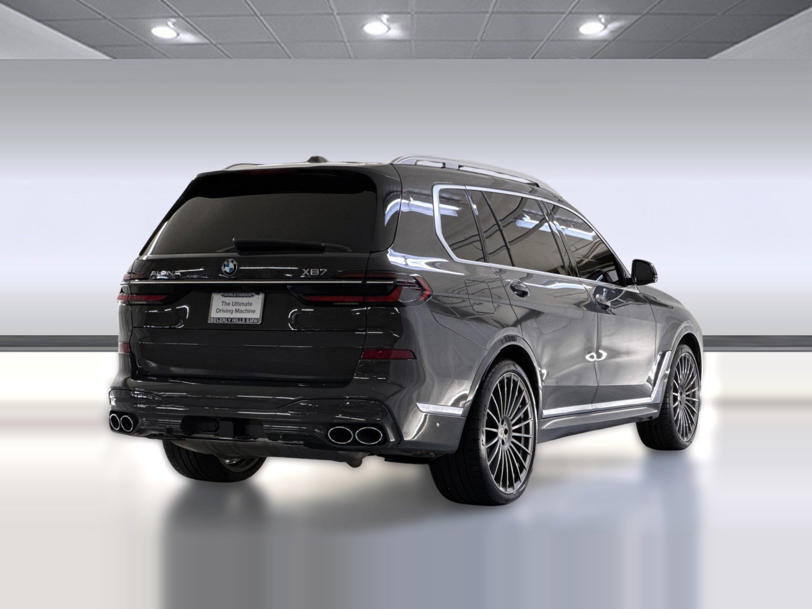 Used 2024 BMW ALPINA XB7 ALPINA XB7 image 8