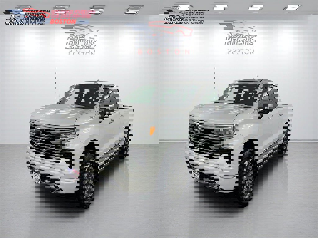 Used 2024 Chevrolet Silverado 1500 High Country w/ Technology Package image 1