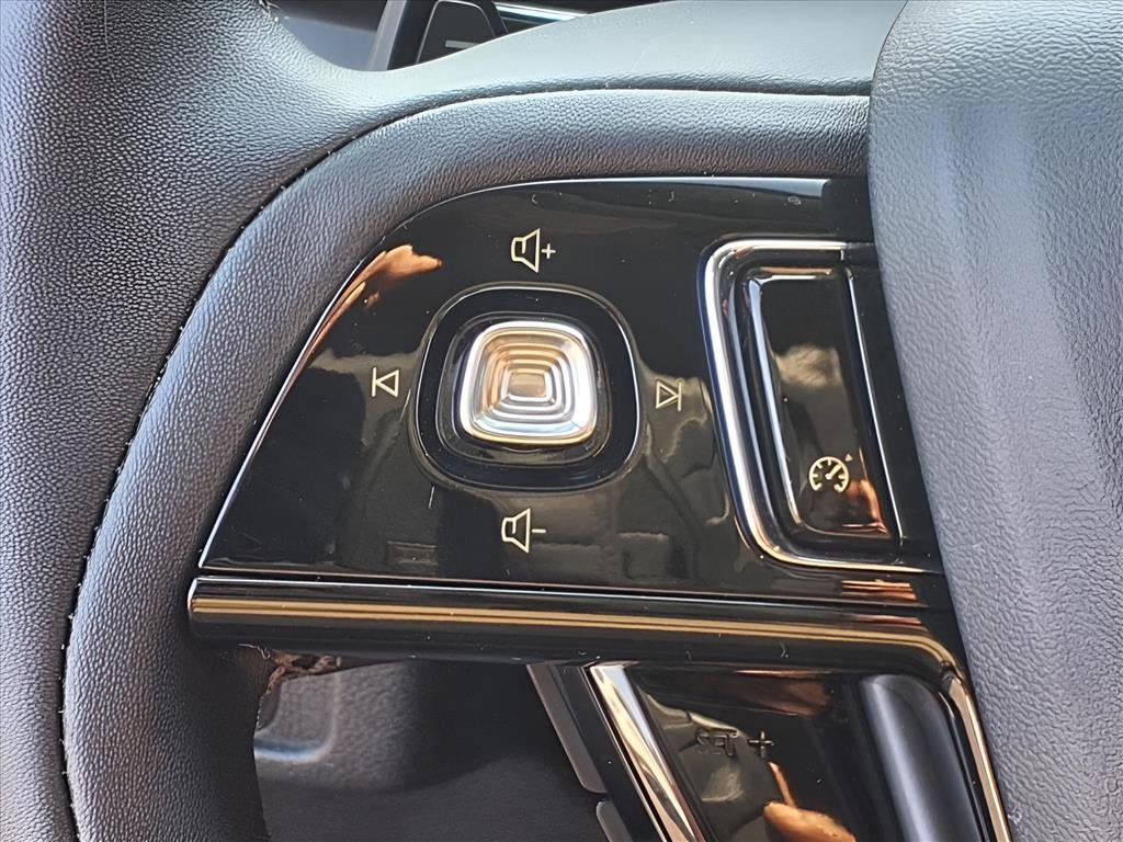 Certified 2022 Lincoln Corsair AWD w/ Equipment Group 101A image 12