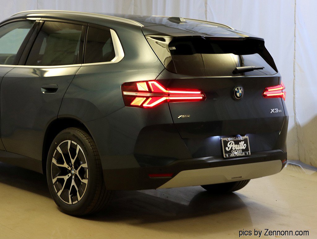 New 2026 BMW X3 xDrive30 w/ Convenience Package image 8