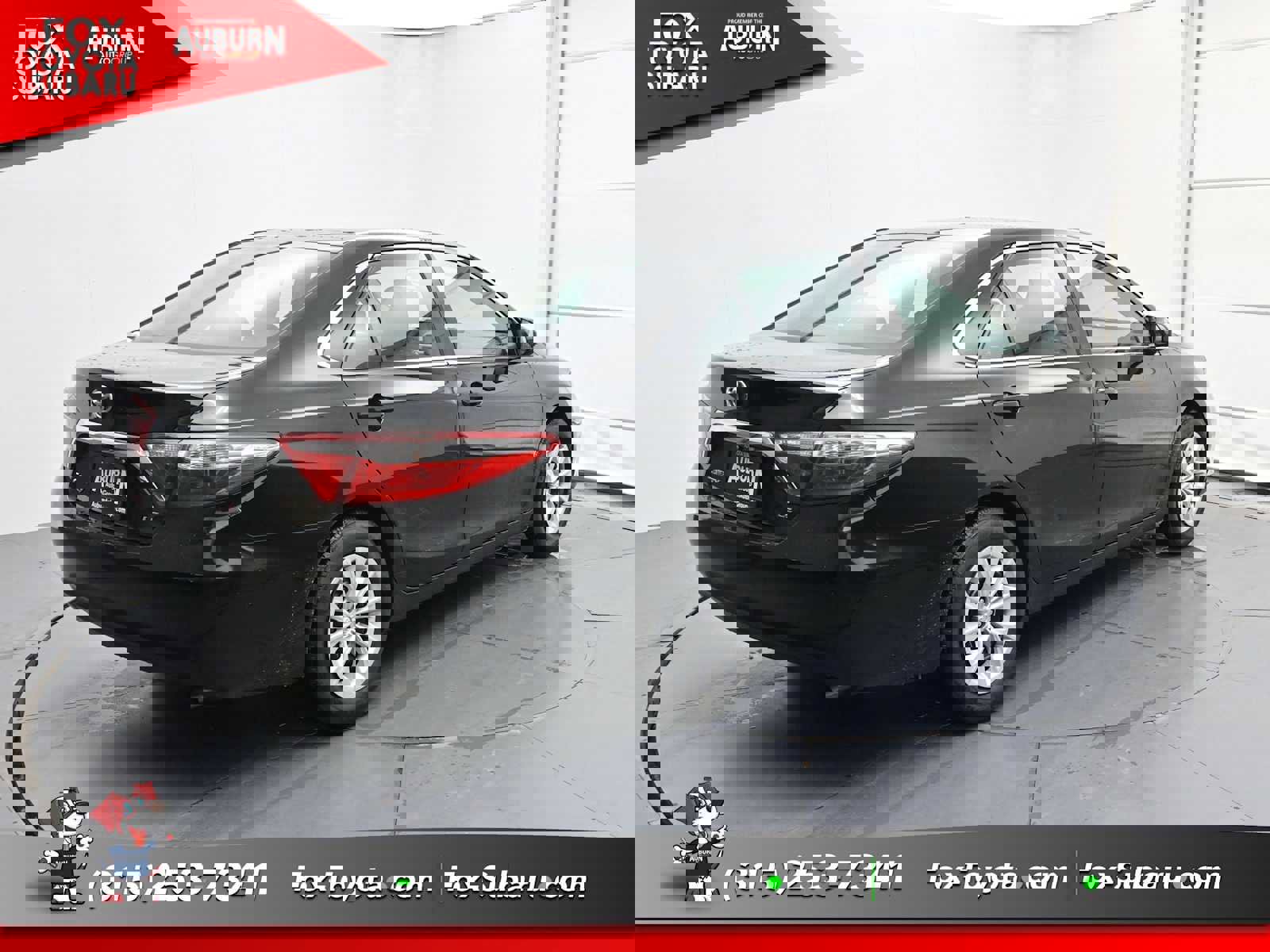 Used 2016 Toyota Camry LE image 12