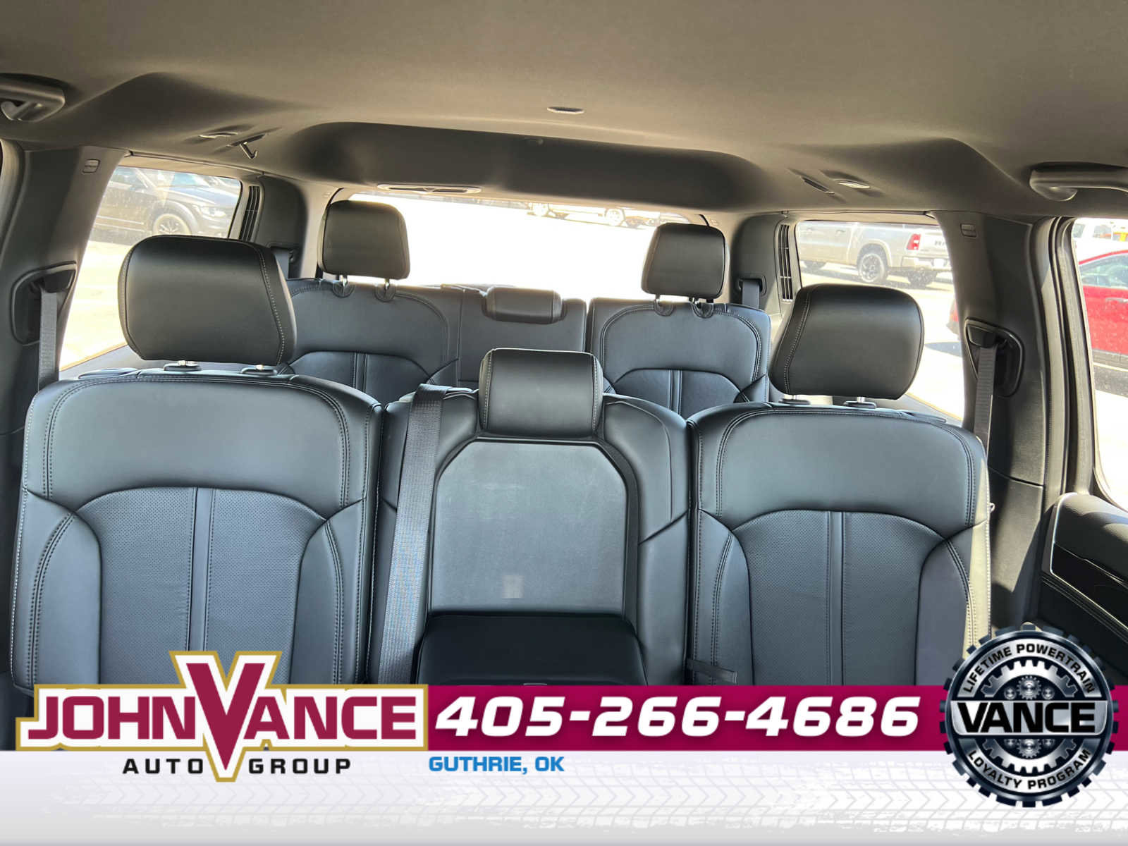 Used 2024 Jeep Wagoneer 4WD image 30