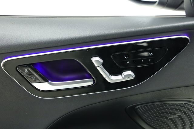 Used 2024 Mercedes-Benz C 300 Sedan image 30