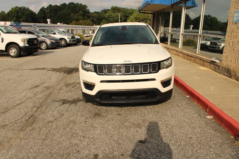 Used 2018 Jeep Compass Sport AWD/4WD image 2