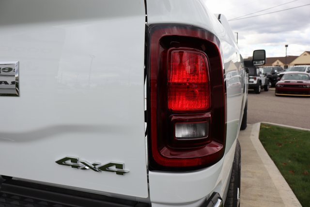 Used 2025 RAM 3500 Big Horn image 36