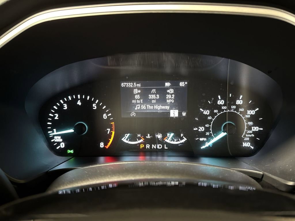 Used 2022 Ford Escape SE w/ SE Sport Appearance Package FWD image 12