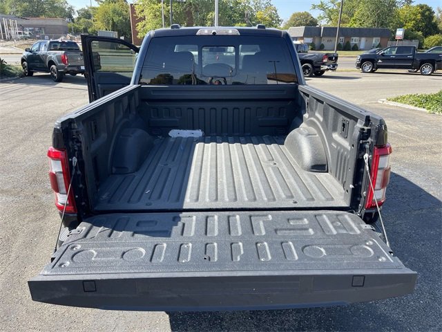 Used 2022 Ford F150 Raptor w/ Convenience Package image 23